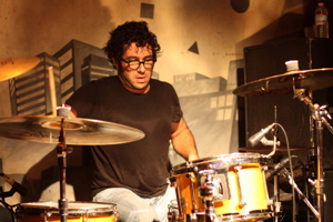 Scott Garapolo of Apache Stone : Modern Drummer