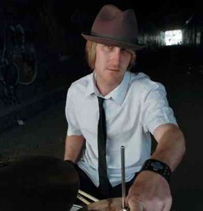 Drummer Mike Bennett : Modern Drummer