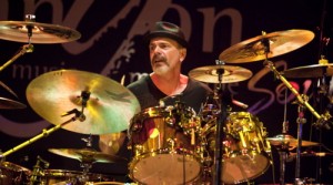 Danny Seraphine : Modern Drummer