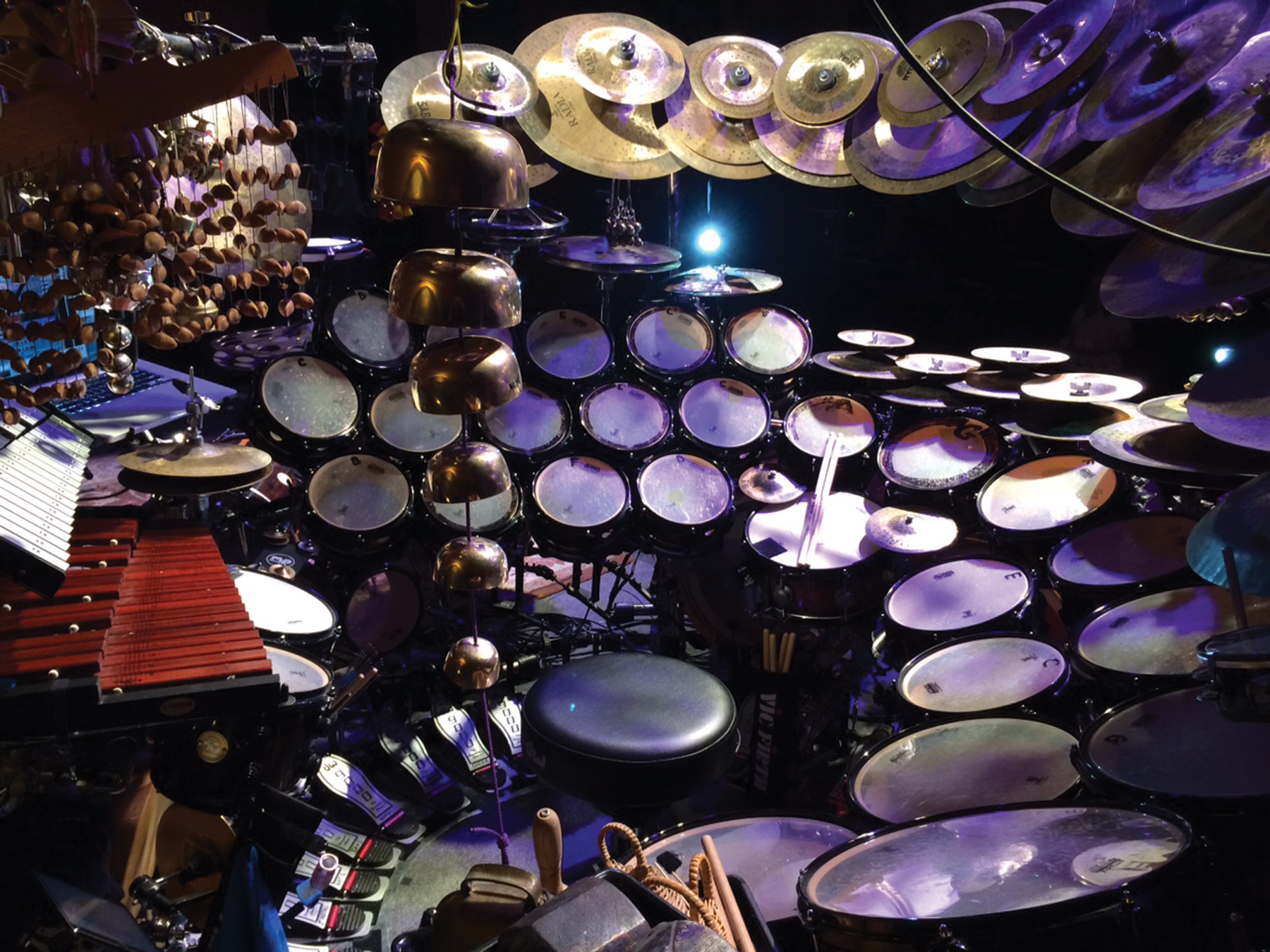 https://www.moderndrummer.com/wp-content/uploads/2016/05/Jan_Catching_Up_With_Terry_Bozzio_2_By_Mayumi_Bozzio.png