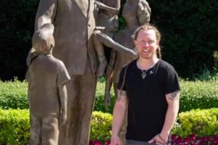 Barry Kerch