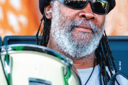 Carlos "Santa" Davis