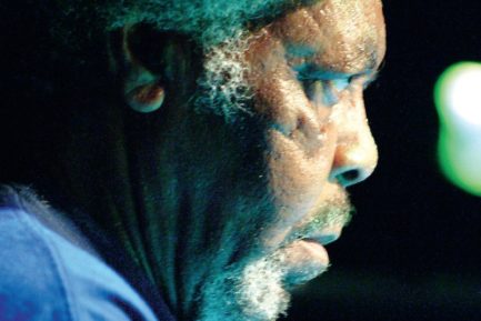 Lloyd Knibb