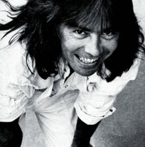 Nigel Olsson