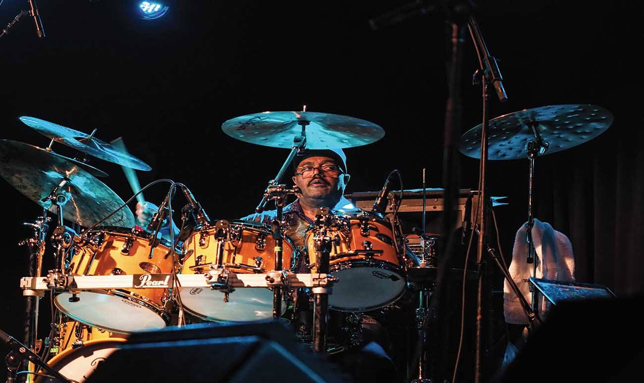 modern drummer magazine current