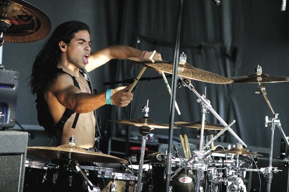 Black Tide’s Steven Spence - Modern Drummer Magazine