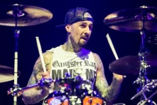 Travis Barker Blink 182 Postponed Tour Dates