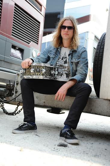 Nate Arling of The Last Vegas and Urge Overkill