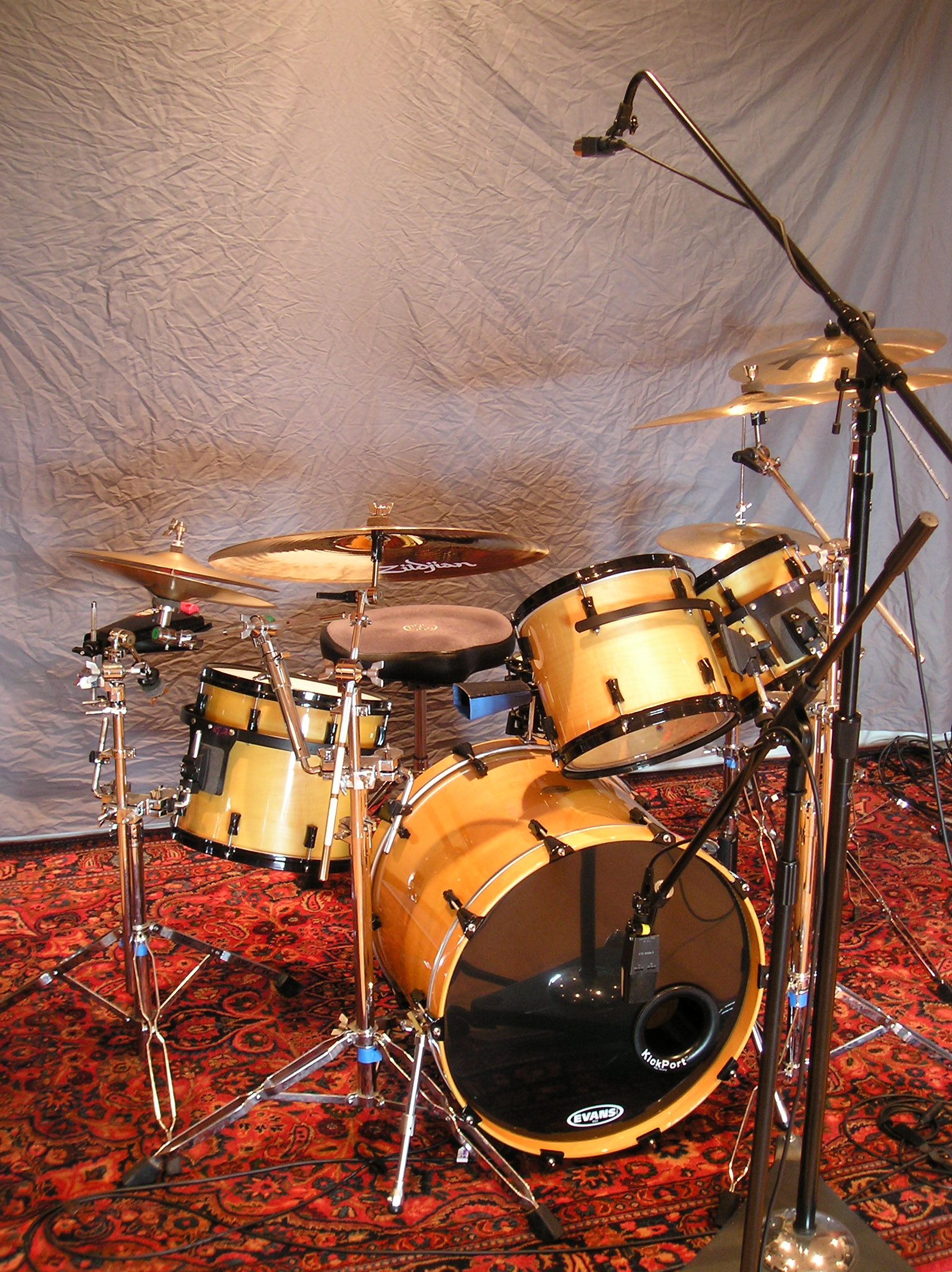 Two Mics Two Mics