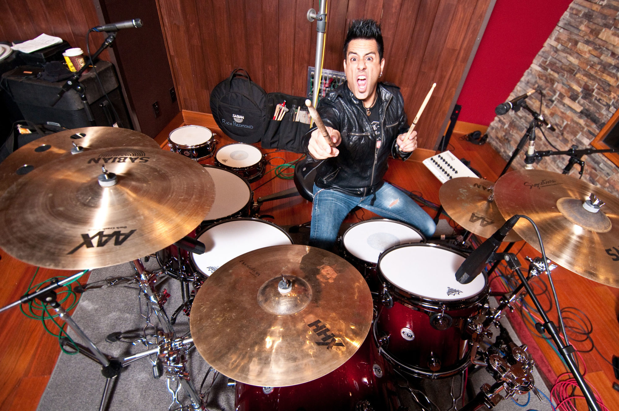 Drummer Blog: Jason Aldean’s Rich Redmond Gears up for “Drummer’s Weekend”